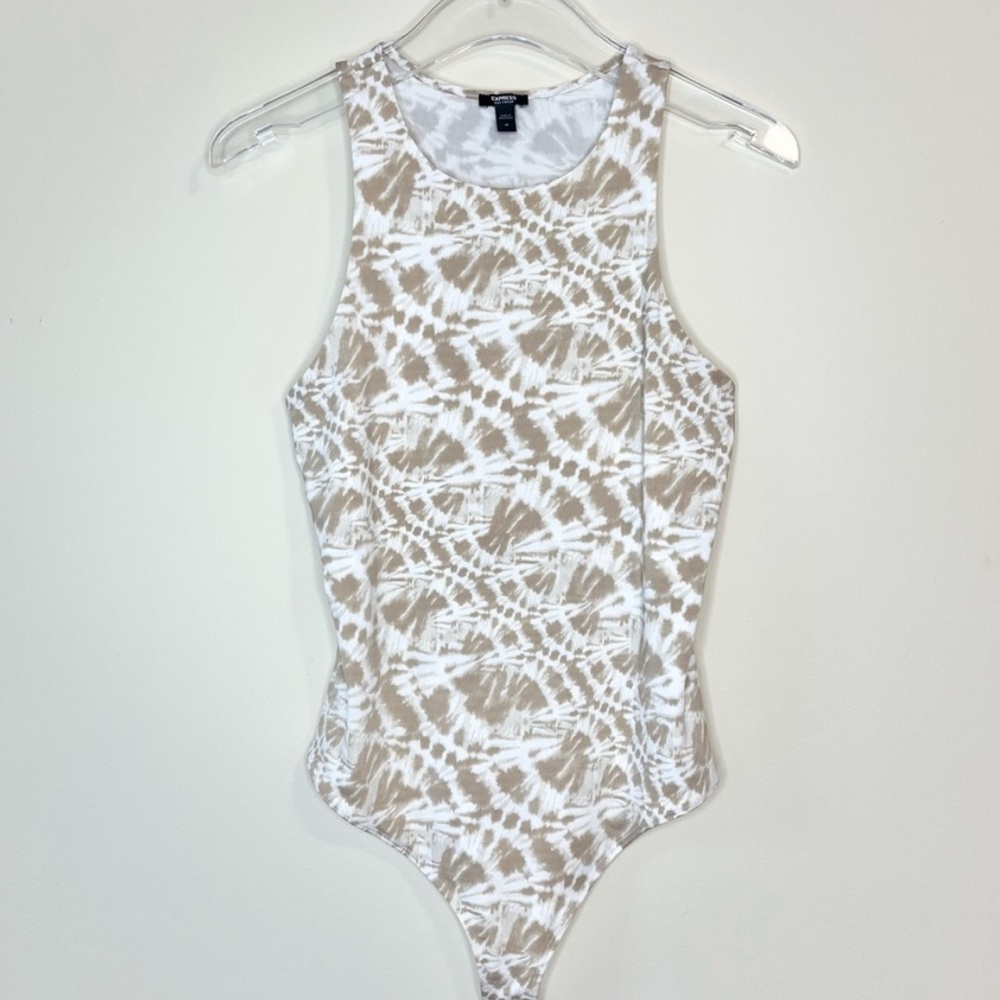 Express White Beige Tie Dye Print High Neck Thong Bodysuit Size M